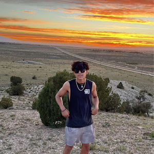 Meet your Posher, Nicholas